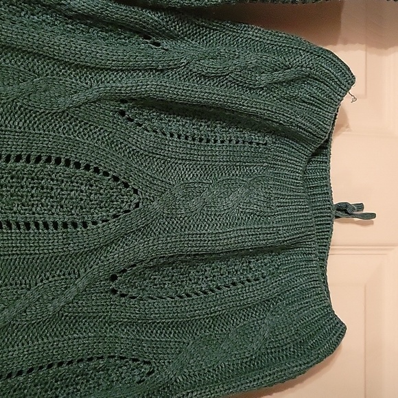 Pretty Guide Sweater - Picture 3 of 8